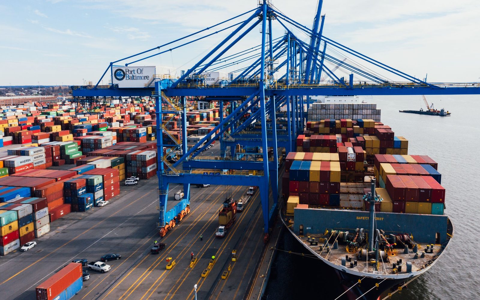 Container terminal with cranes and a ship